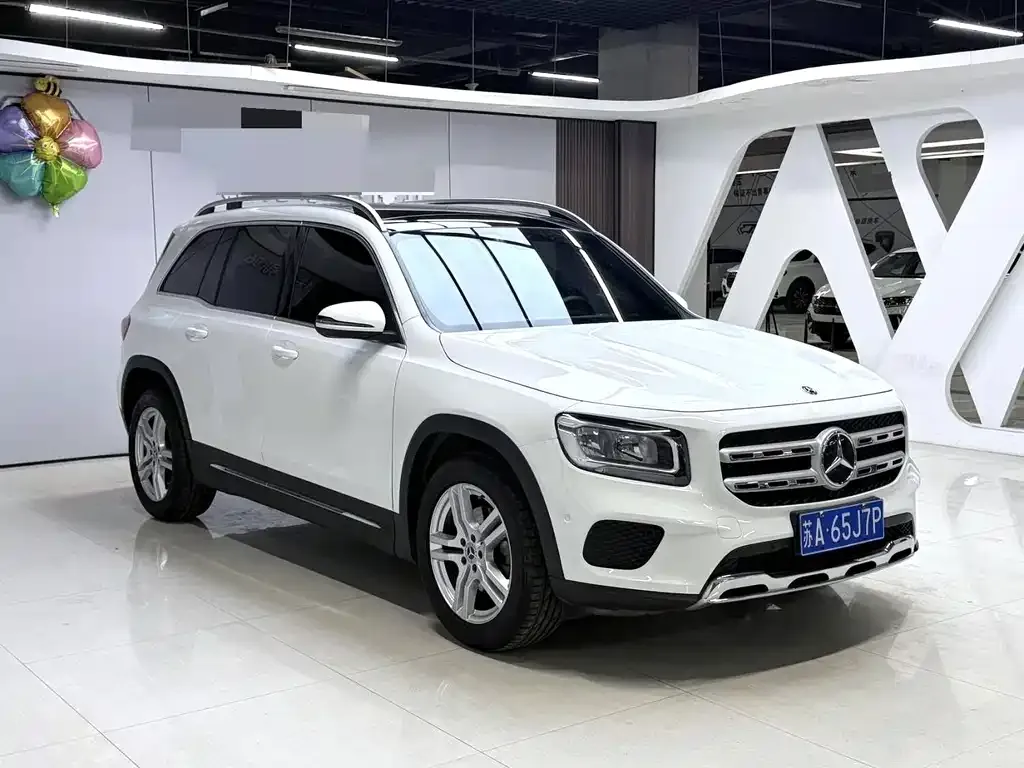 Mercedes-Benz GLB — фото 3