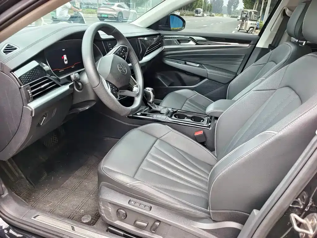 Volkswagen Passat — фото 3
