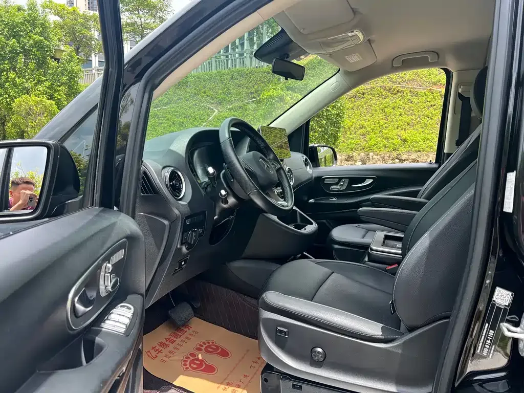 Mercedes-Benz Vito — фото 10