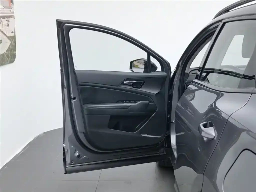 Kia Sportage — фото 7