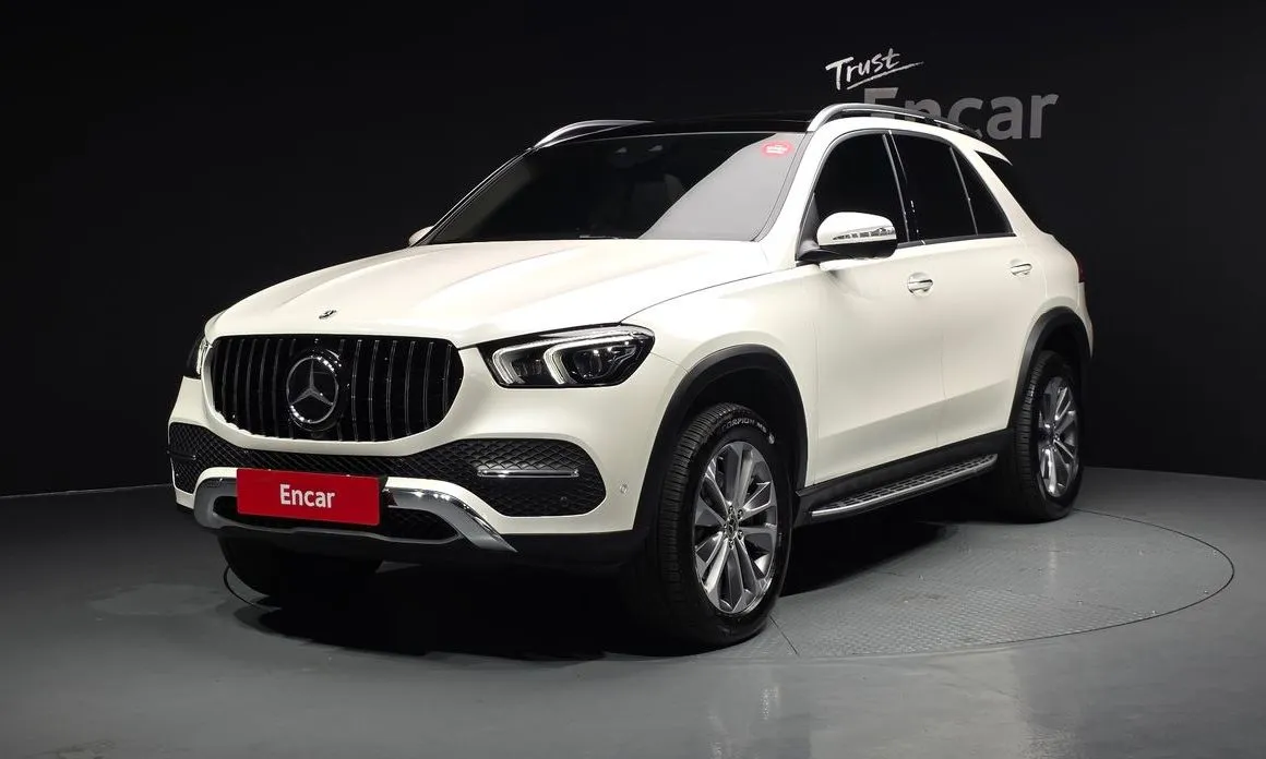Mercedes-Benz GLE-Class — фото 1