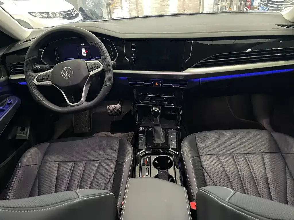 Volkswagen Passat — фото 3
