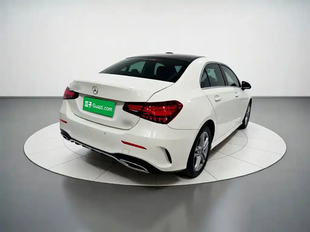 Mercedes-Benz A-Class — фото 7