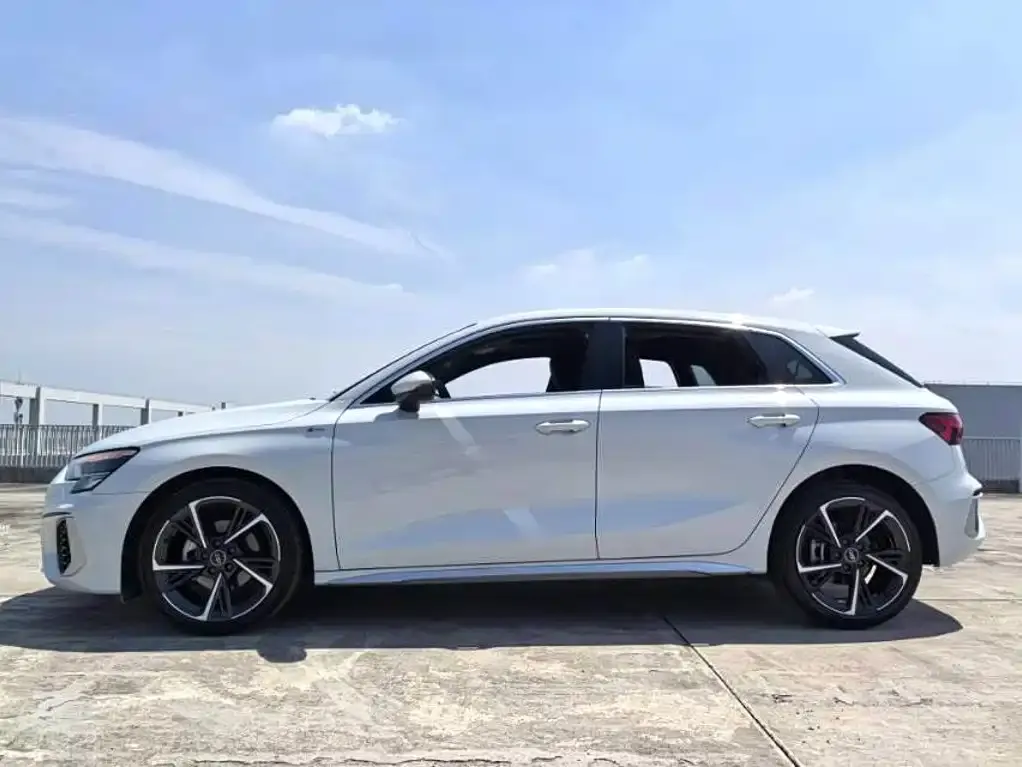 Audi A3 — фото 2