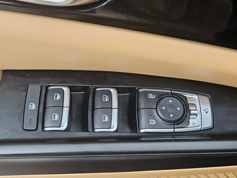 Kia Carnival — фото 2