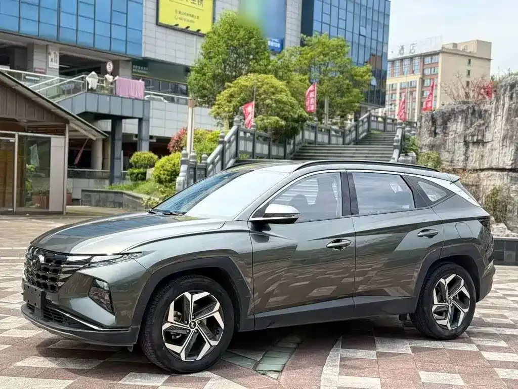 Hyundai Tucson — фото 1