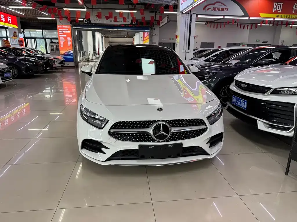 Mercedes-Benz A-Class — фото 1