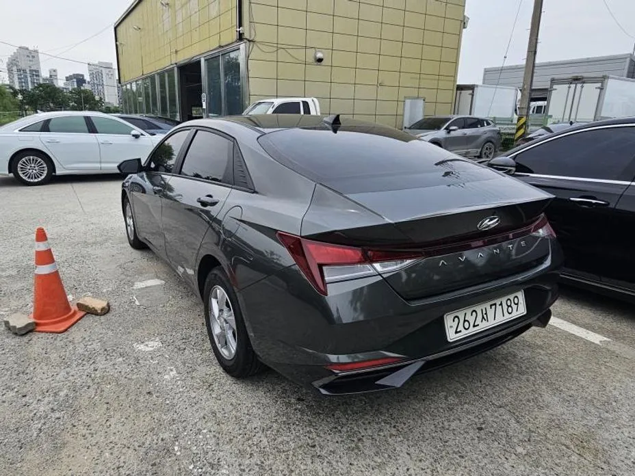 Hyundai AVANTE — фото 9