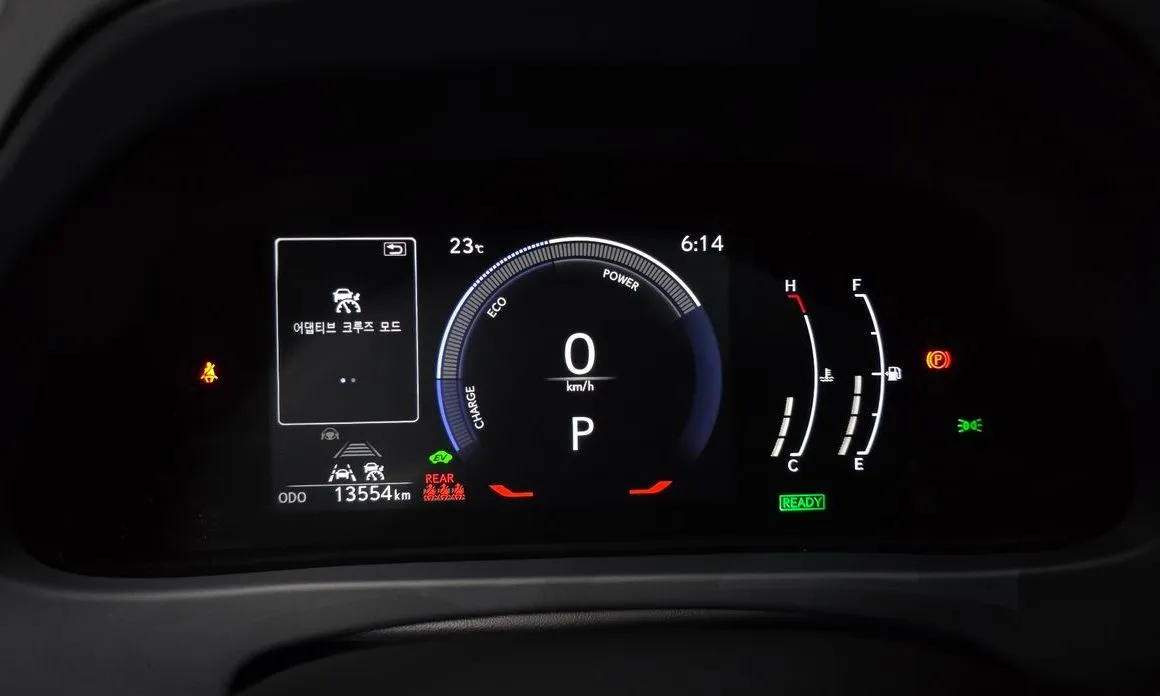 Lexus UX — фото 2
