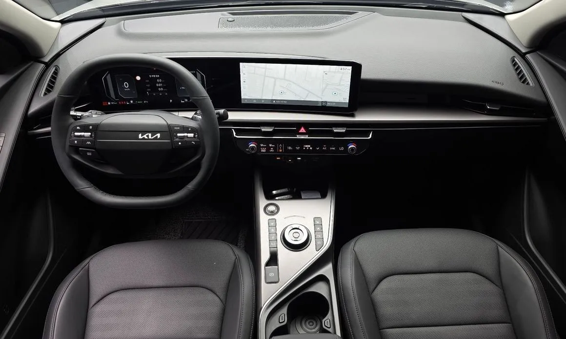 Kia Niro — фото 10