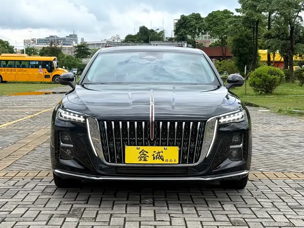 Hongqi H5 — фото 7