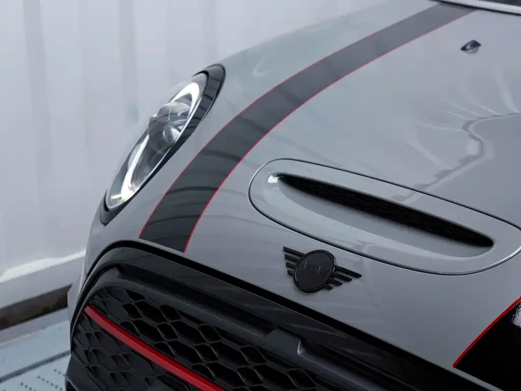 MINI JCW (John Cooper Works) — фото 3