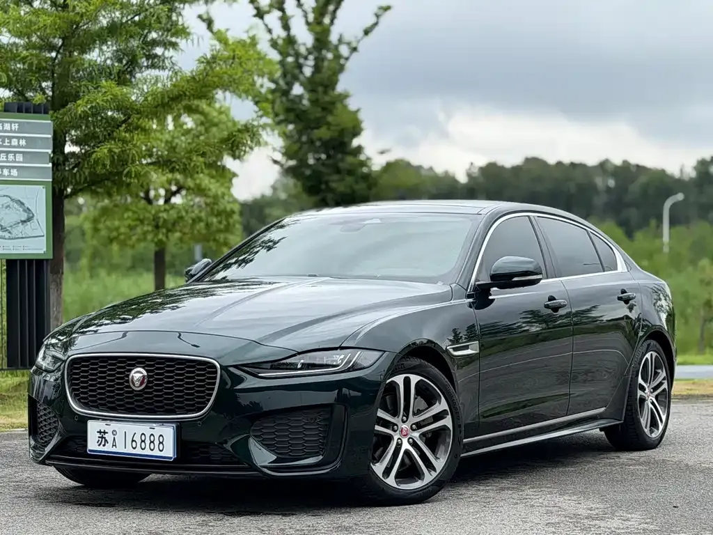 Jaguar XEL — фото 1