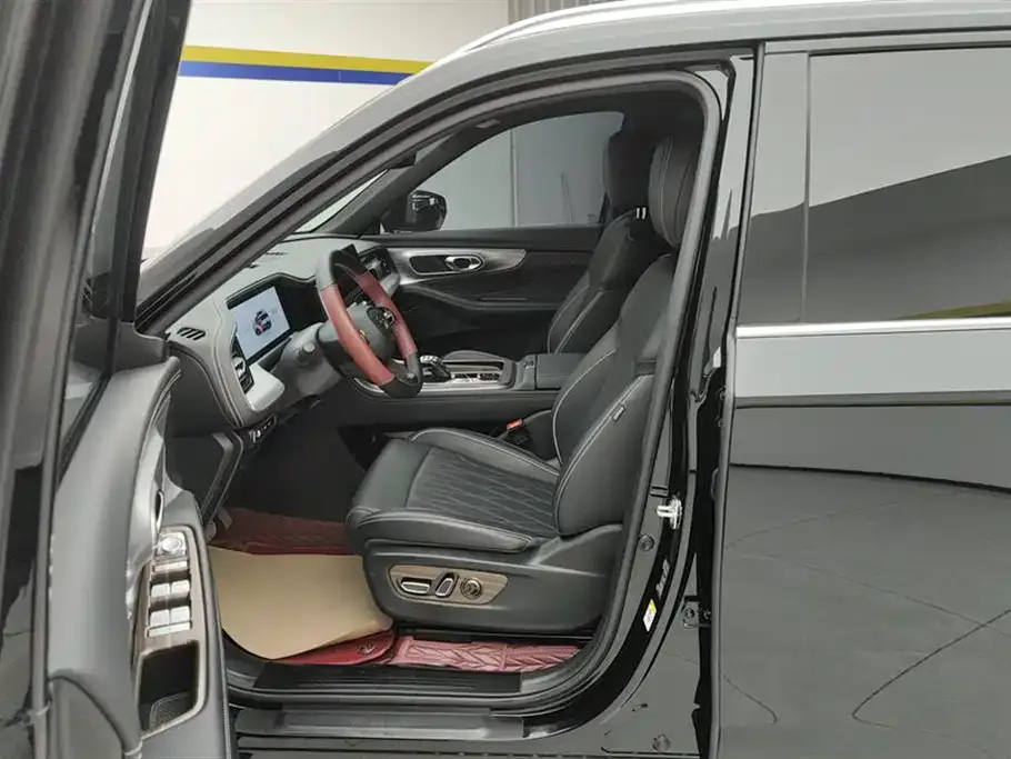 GAC Motor Trumpchi GS8 — фото 10