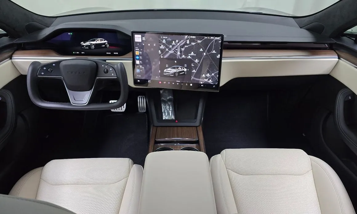 Tesla Model S — фото 9
