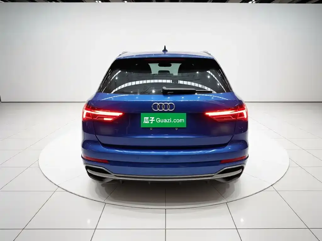 Audi Q3 — фото 7