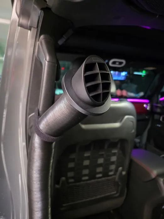 Jeep Wrangler — фото 10