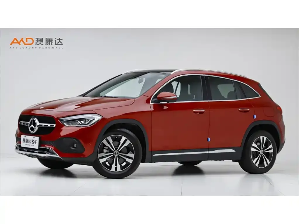 Mercedes-Benz GLA — фото 1
