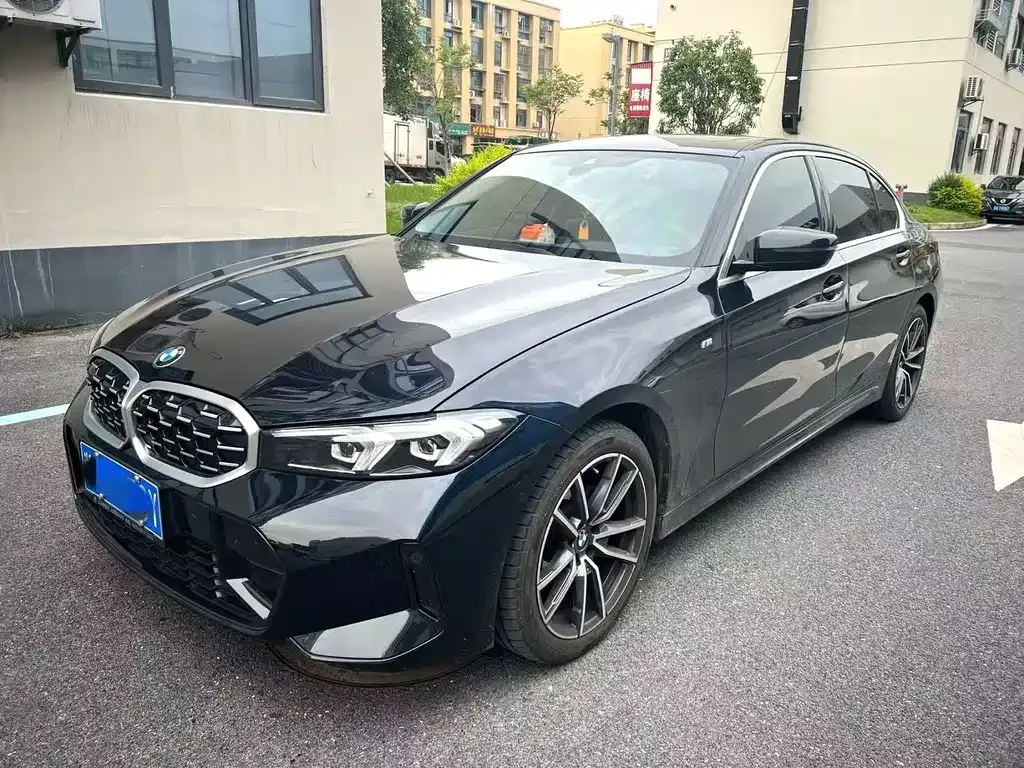 BMW 3 Series — фото 1