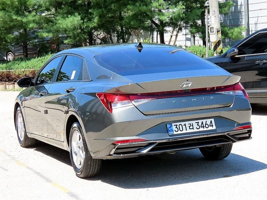 Hyundai AVANTE — фото 9