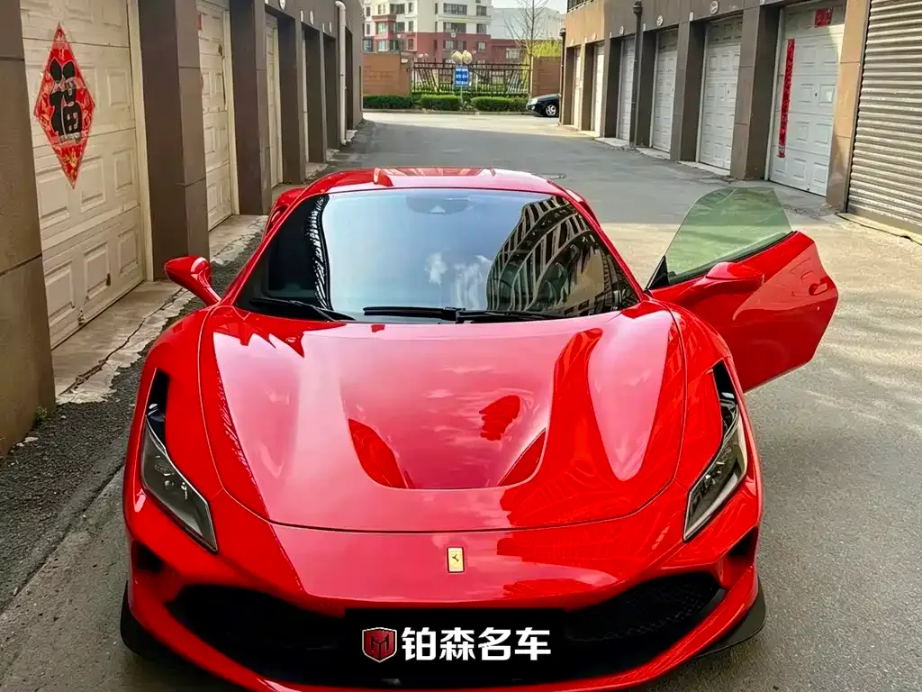 Ferrari F8 — фото 1