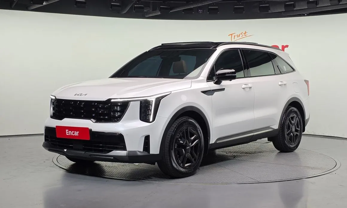 Kia Sorento — фото 1