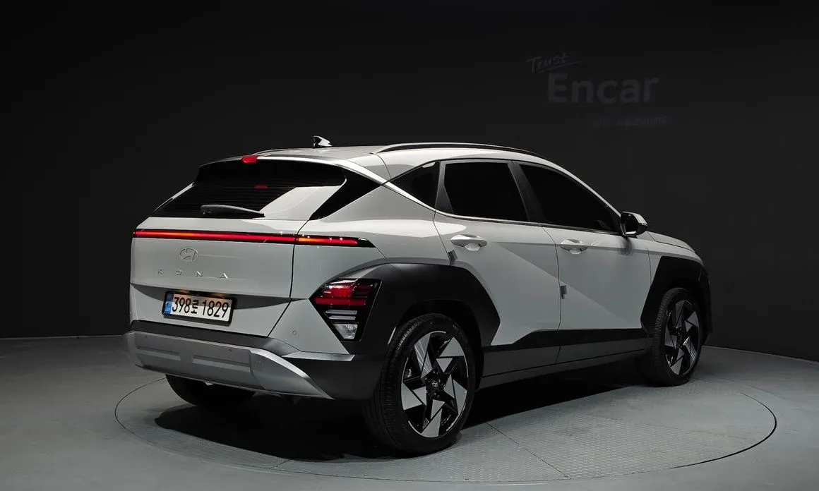 Hyundai Kona — фото 2