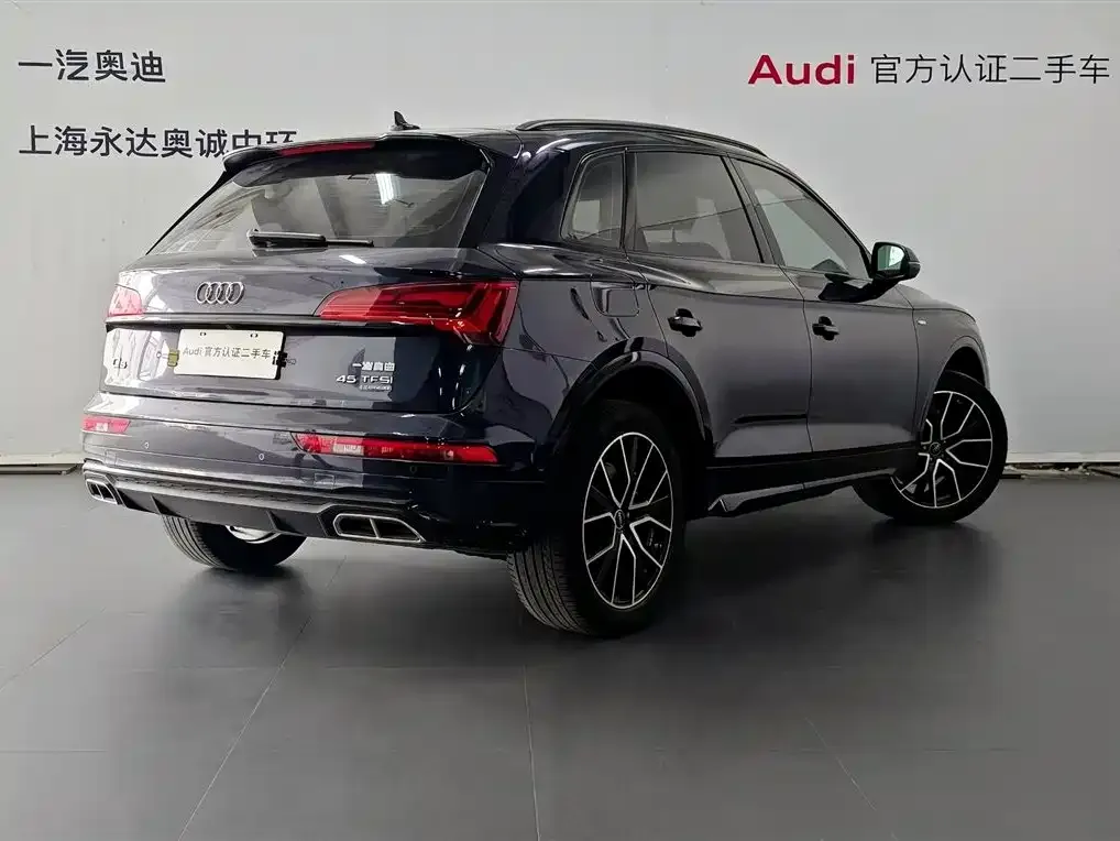 Audi Q5L — фото 4