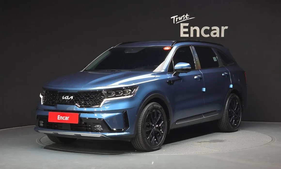 Kia Sorento — фото 1