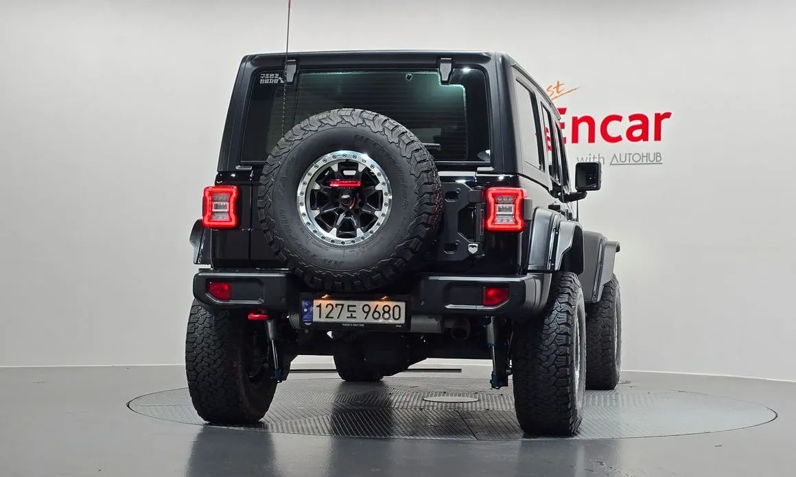 Jeep Wrangler — фото 4