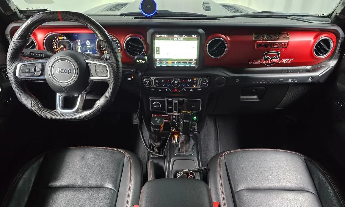Jeep Wrangler — фото 2