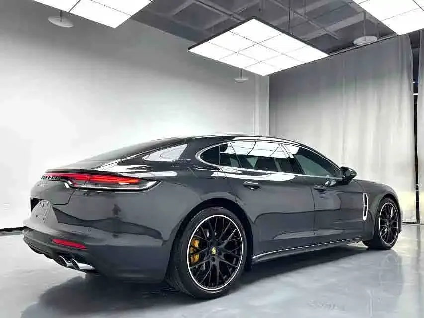 Porsche Panamera — фото 5