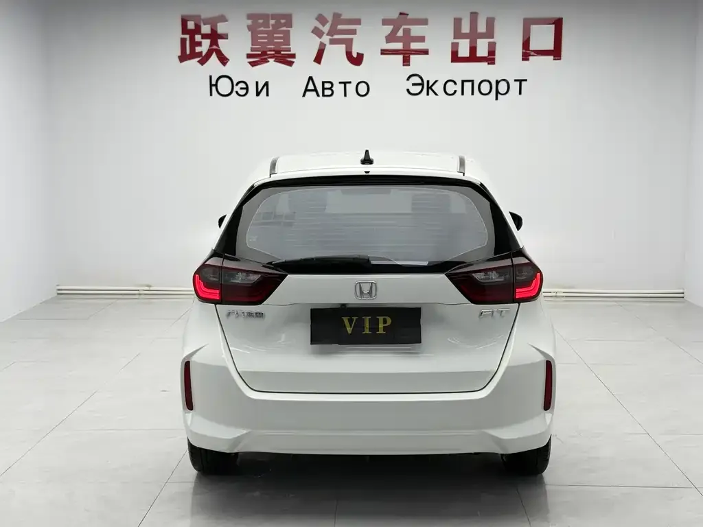 Honda Fit — фото 2