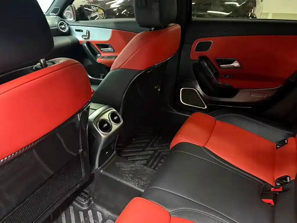 Mercedes-Benz A-Class AMG — фото 10