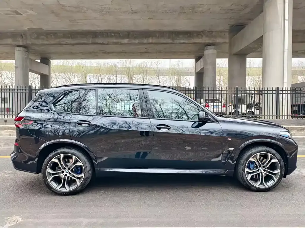 BMW X5 — фото 2