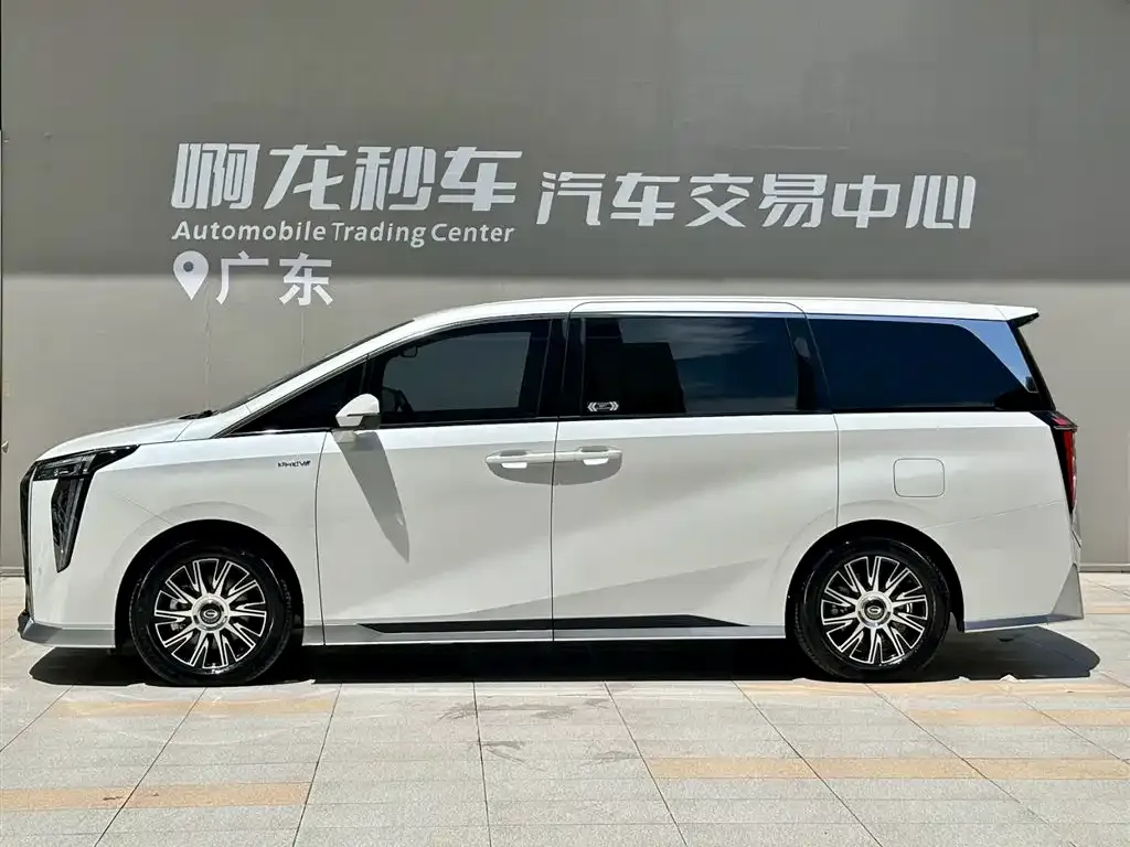 GAC Motor Trumpchi E9 — фото 5