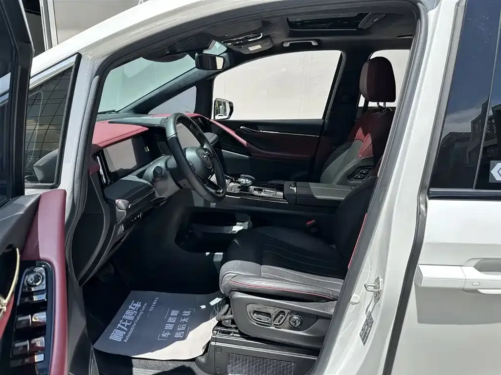 GAC Motor Trumpchi E9 — фото 8
