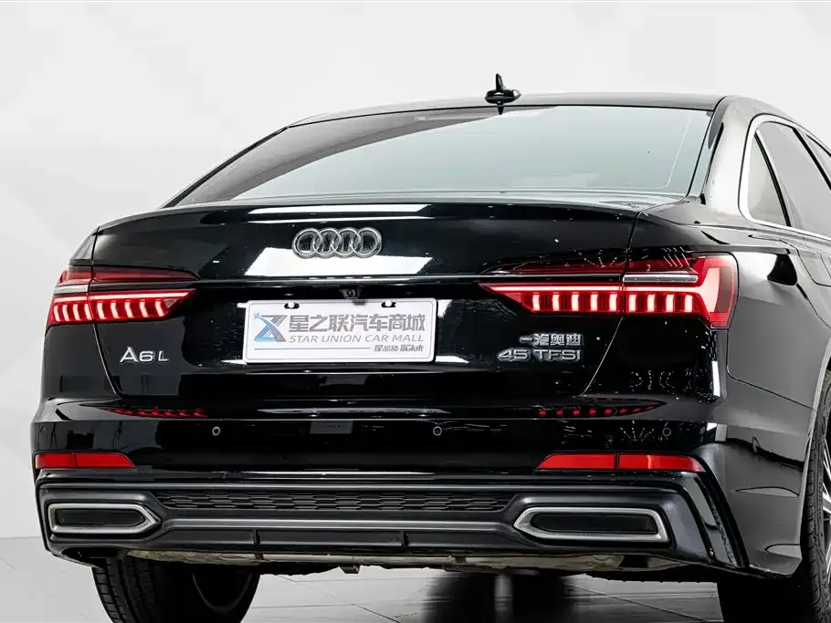 Audi A6L — фото 8