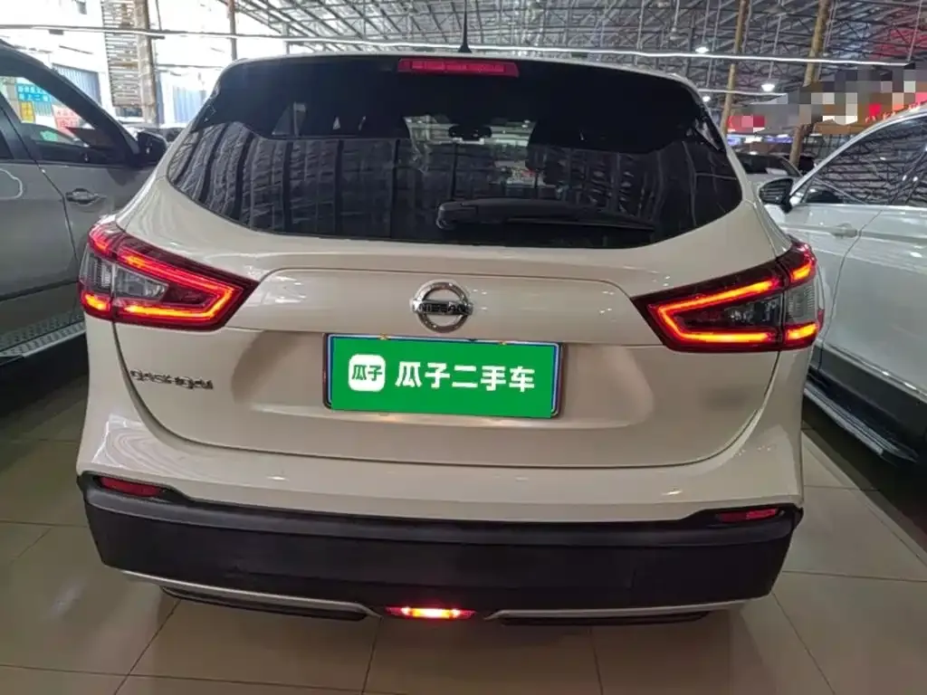 Nissan Qashqai — фото 6