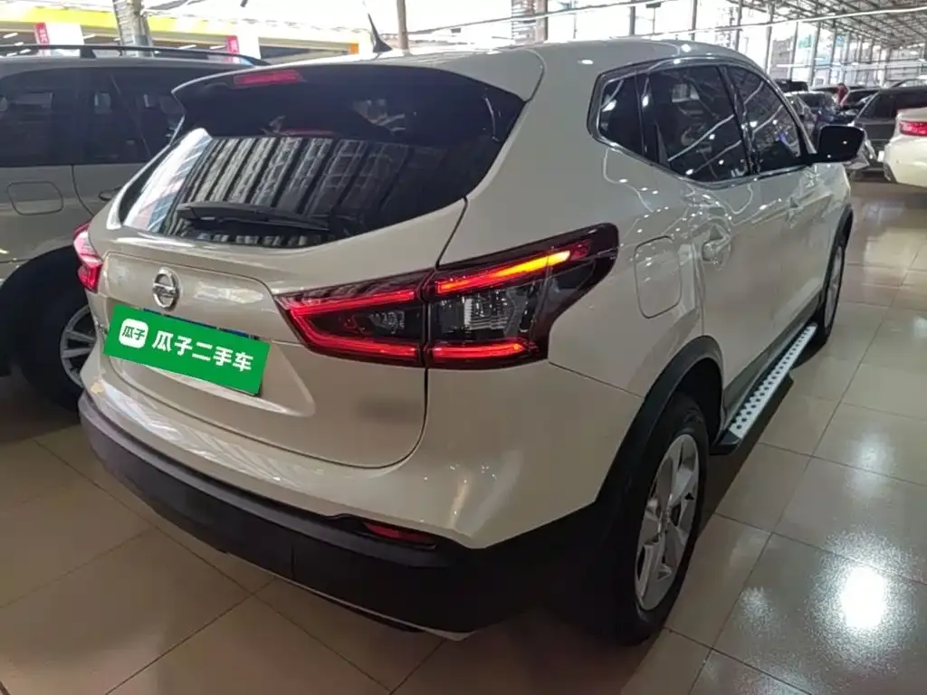 Nissan Qashqai — фото 3