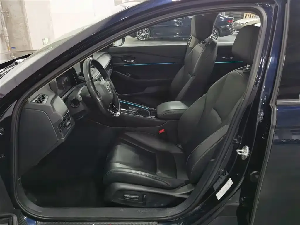 Honda Accord — фото 6