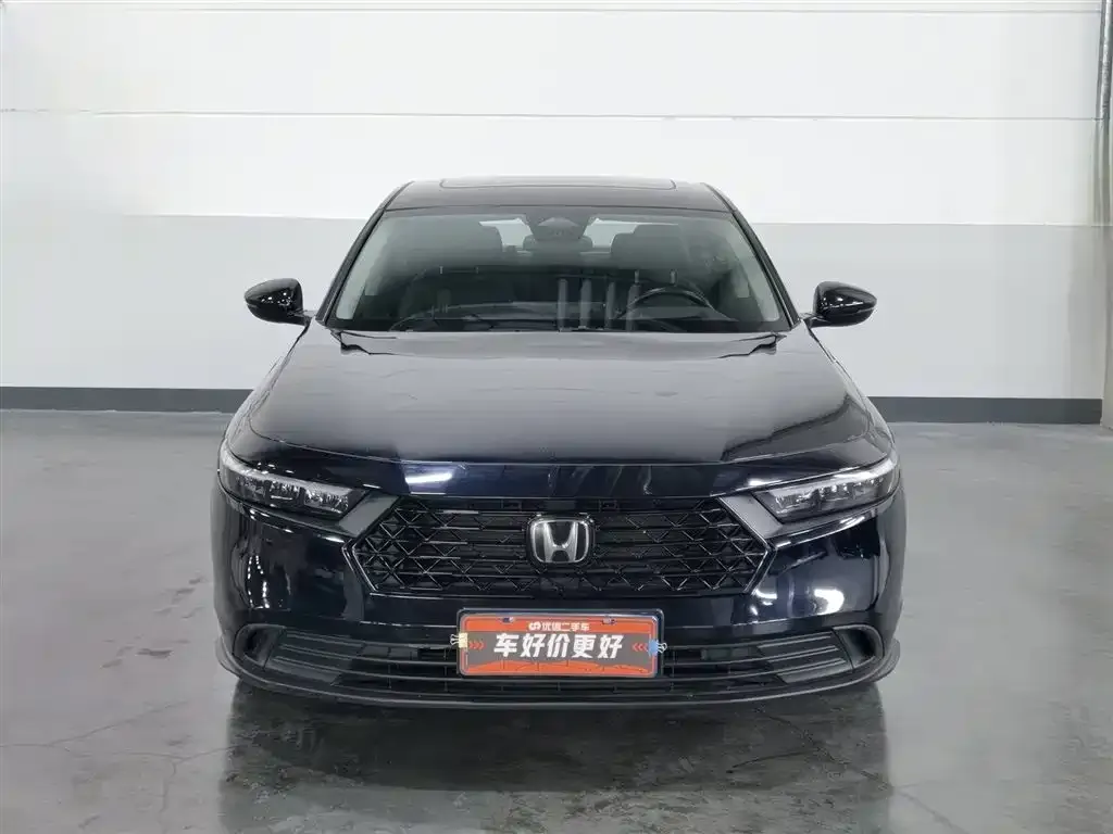 Honda Accord — фото 10