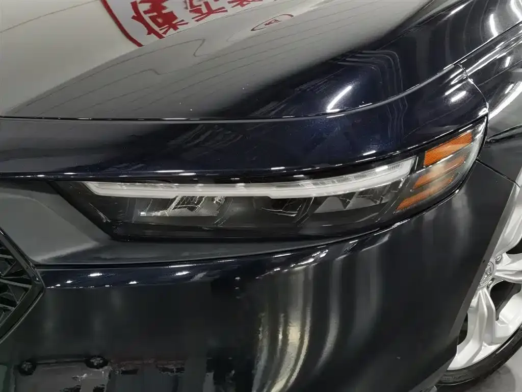 Honda Accord — фото 9