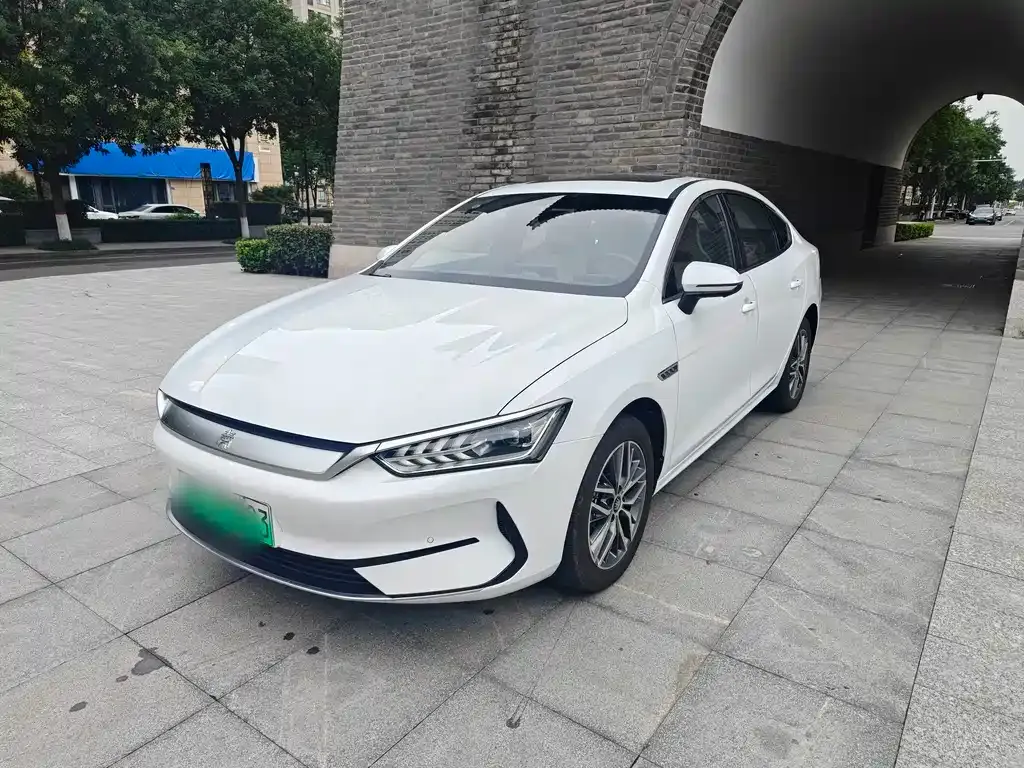 BYD Qin PLUS — фото 1