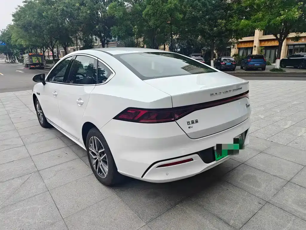 BYD Qin PLUS — фото 5