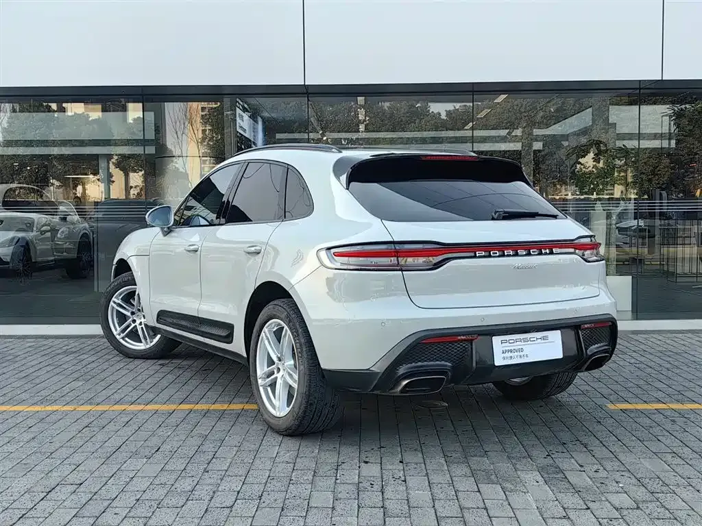 Porsche Macan — фото 6