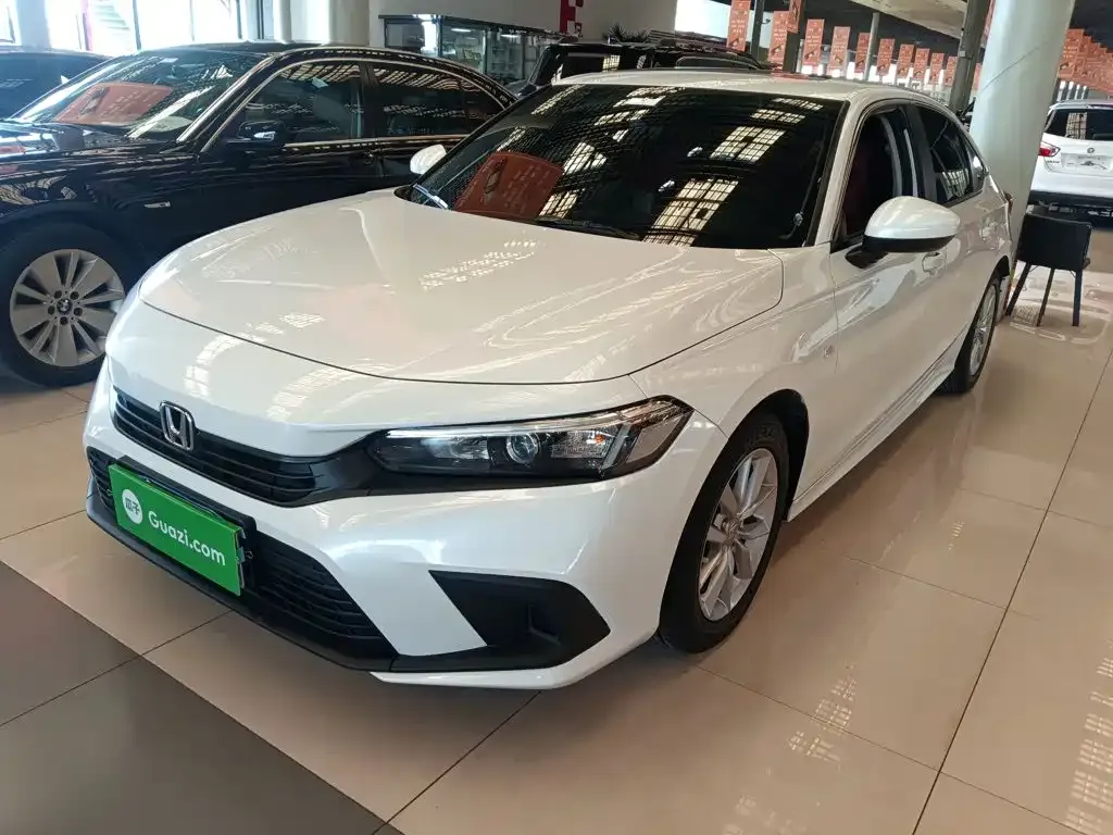 Honda Civic — фото 1