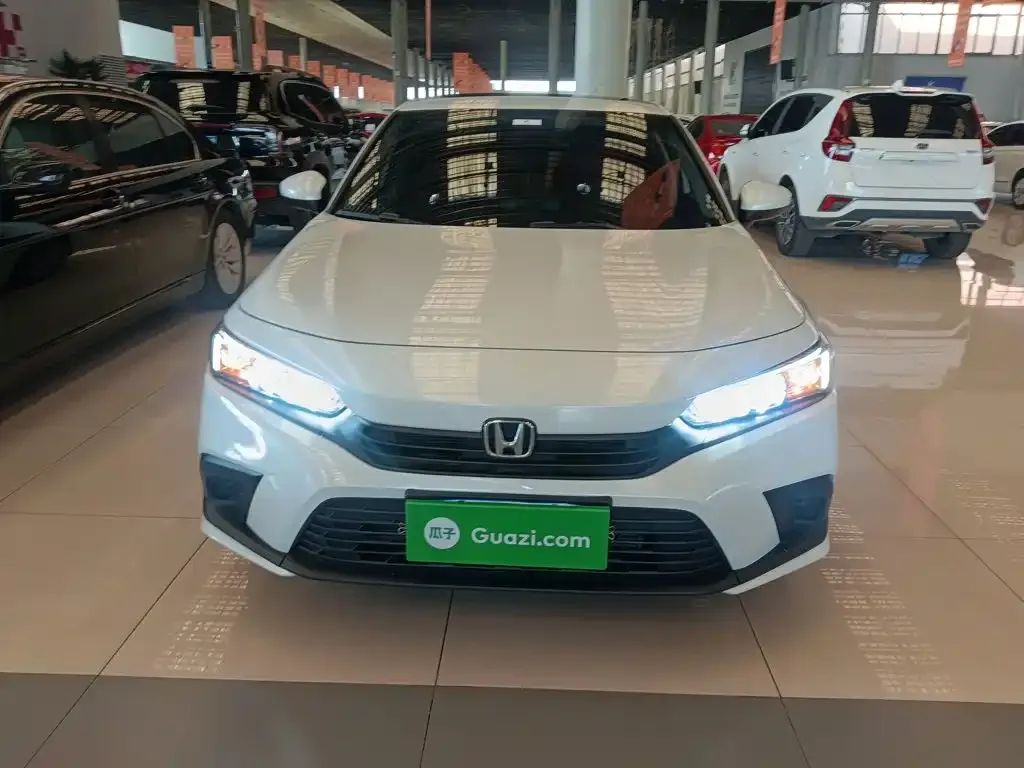 Honda Civic — фото 8