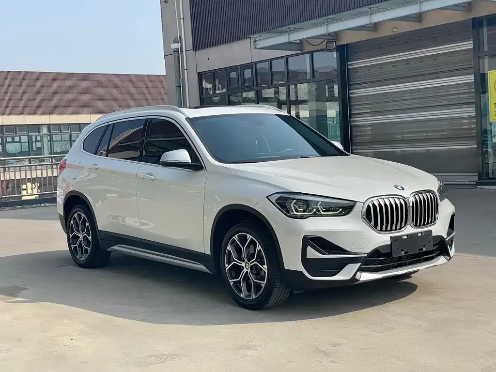 BMW X1 — фото 6
