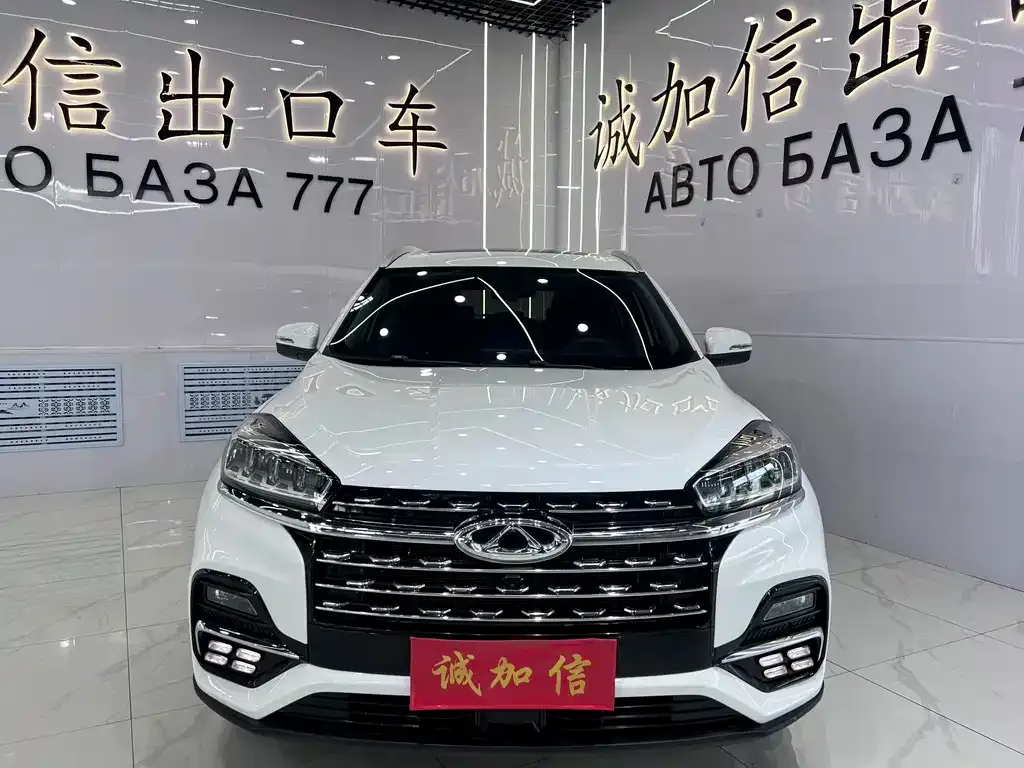 Chery Tiggo 8 — фото 3